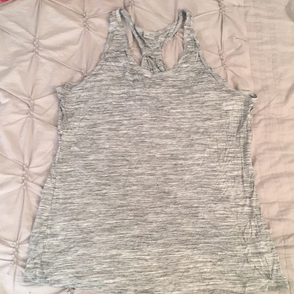 🗣 LAST CHANCE: Champion gray workout tank